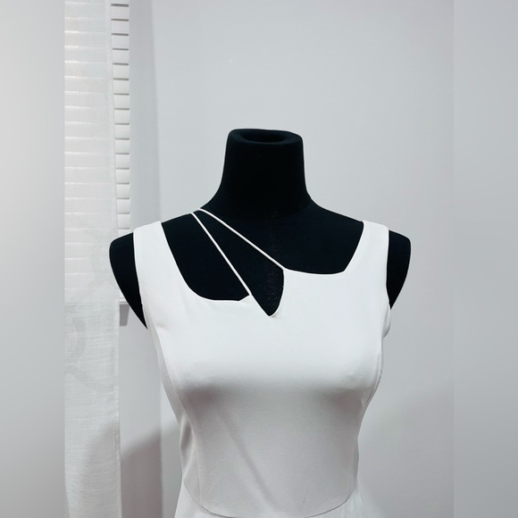 CDior Dress - Picture 2 of 5